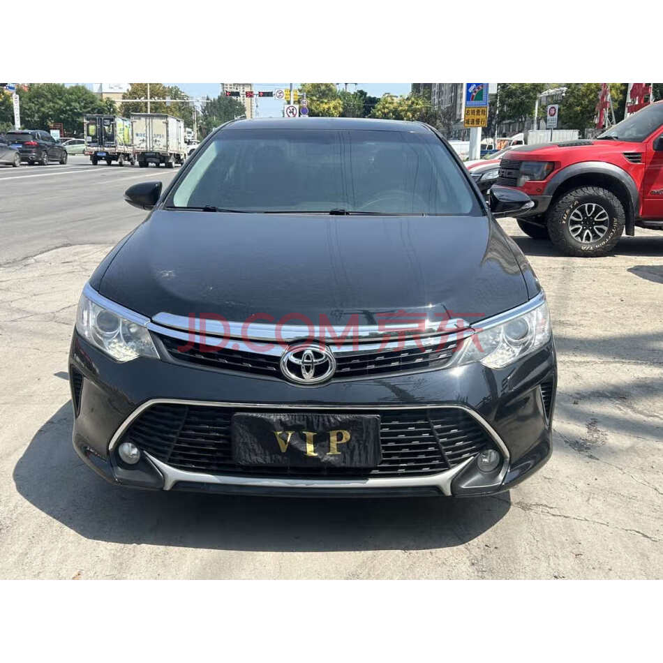 广汽 丰田 凯美瑞 2.0 带天窗  非营运  小型轿车