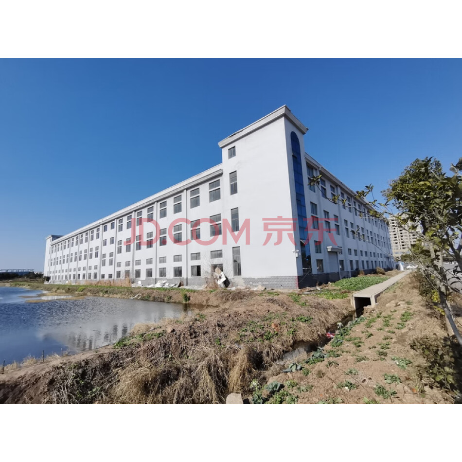 湖北省黄冈市龙感湖管理区春港办事处的土地和厂房及地面附着物
