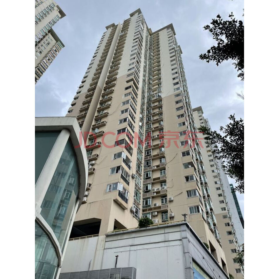 广东省深圳市福田区石厦村南建鑫苑C栋17F房产