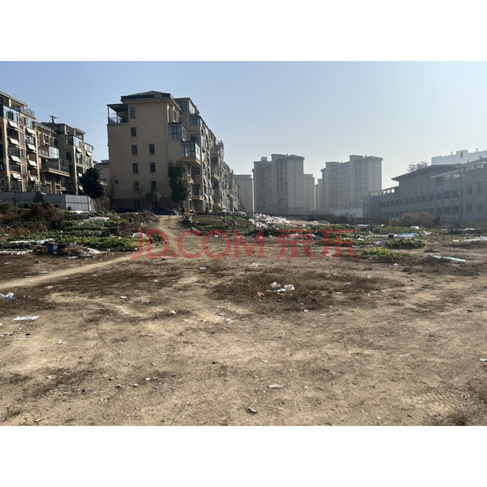 湖北名冠房地产开发有限公司名下的位于英山县温泉镇西汤河村温泉南路与和谐路交叉的9965.17平方米土地使用权