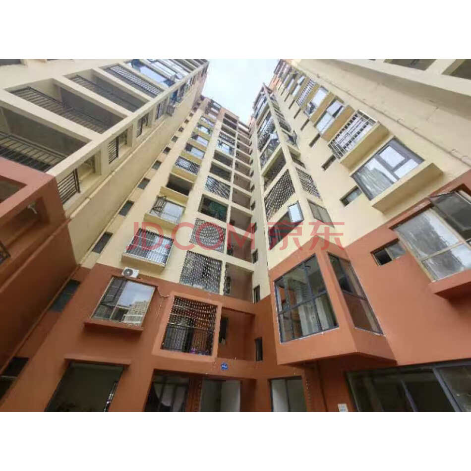 【第1次拍卖】德宏芒市“水域轩园”小区一栋四单元三套房屋打包拍卖