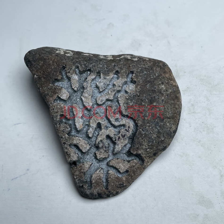 翡翠原石（商品编号AE302）一件