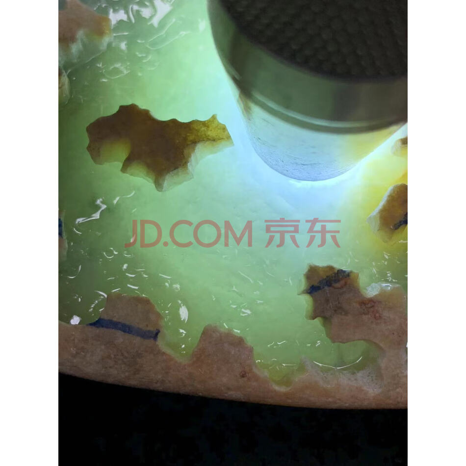标2：罚没缅甸天然翡翠原石一件，大马坎场口，重量1.48公斤