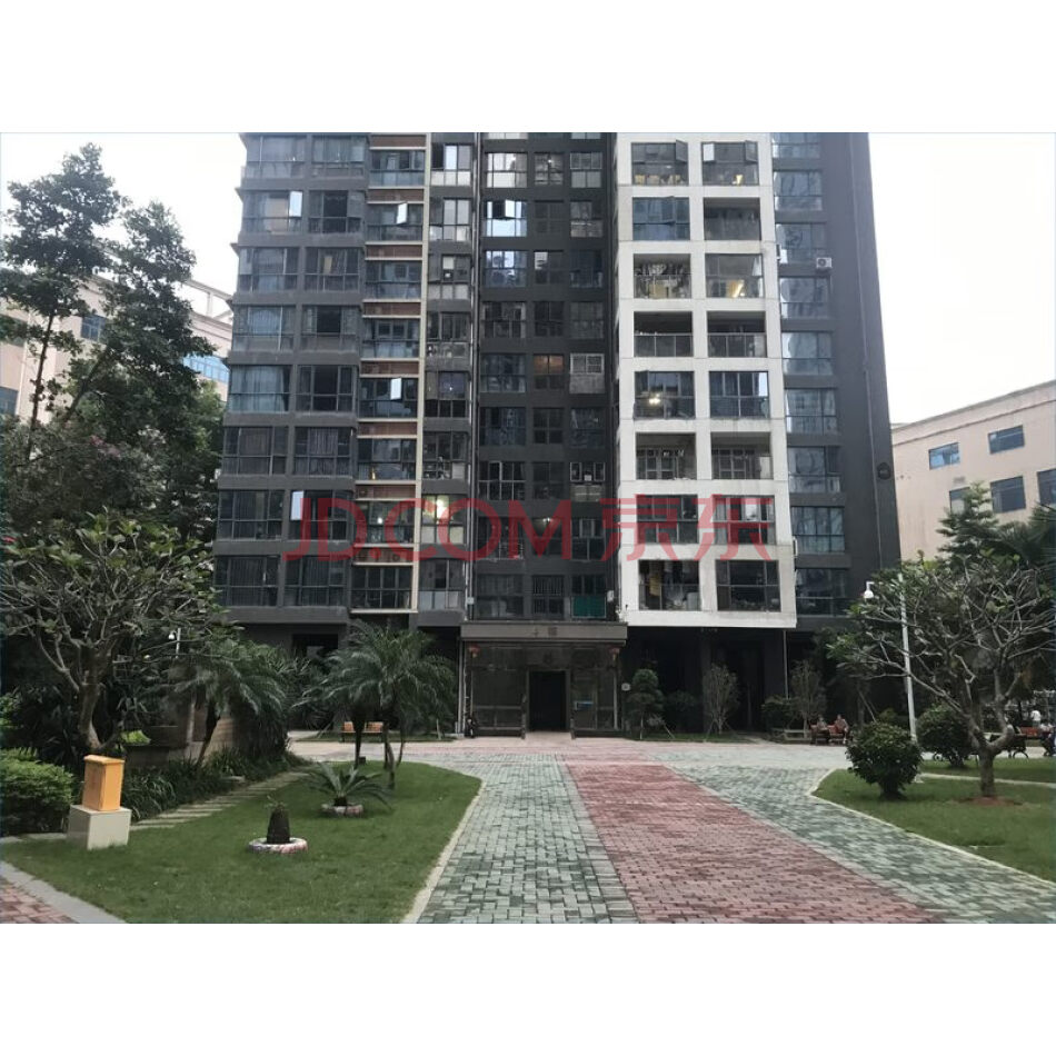 深圳市龙岗区南湾街道文峰华庭4栋501、502的房产