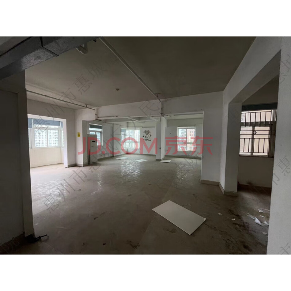 惠州市惠城区演达1路12号海燕腾龙商厦13层09号、13层10号、13层11号、13层12号房地产【不包括室内的财产】【合并拍卖】