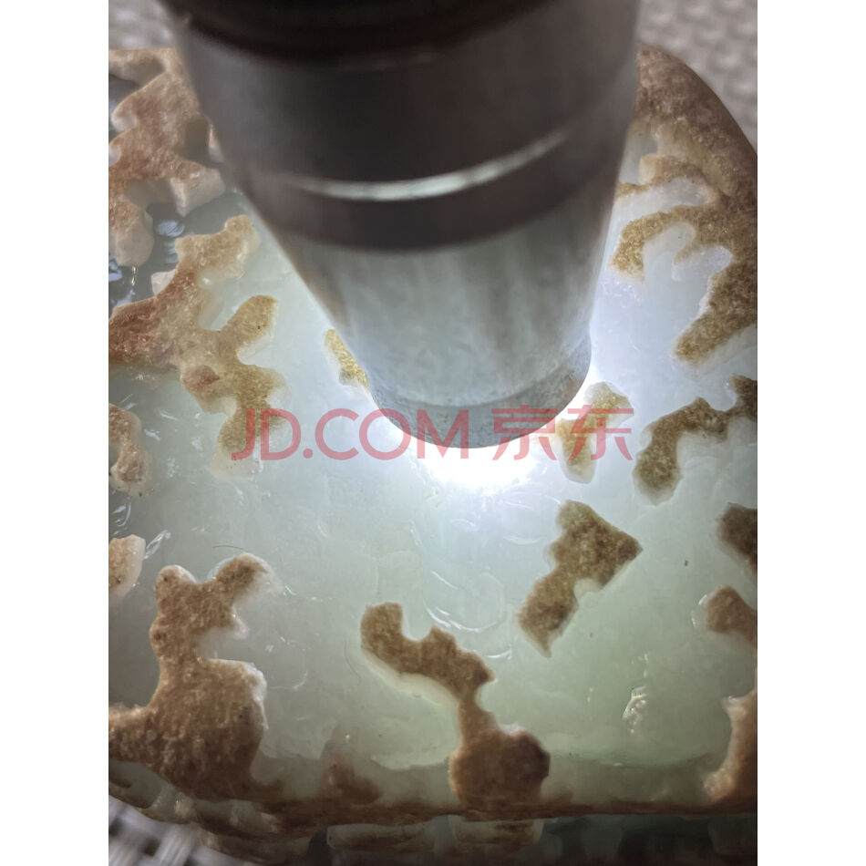  标的12   罚没缅甸翡翠原石处置  （742克） 