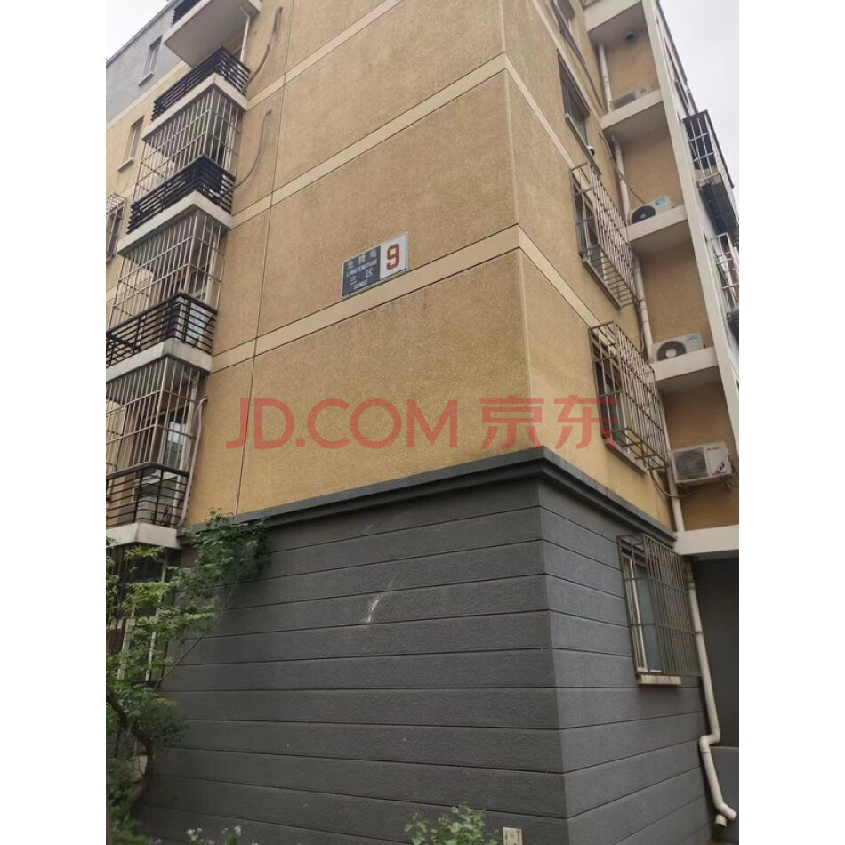 北京市昌平区回龙观镇龙腾苑三区9号楼2层2单元201