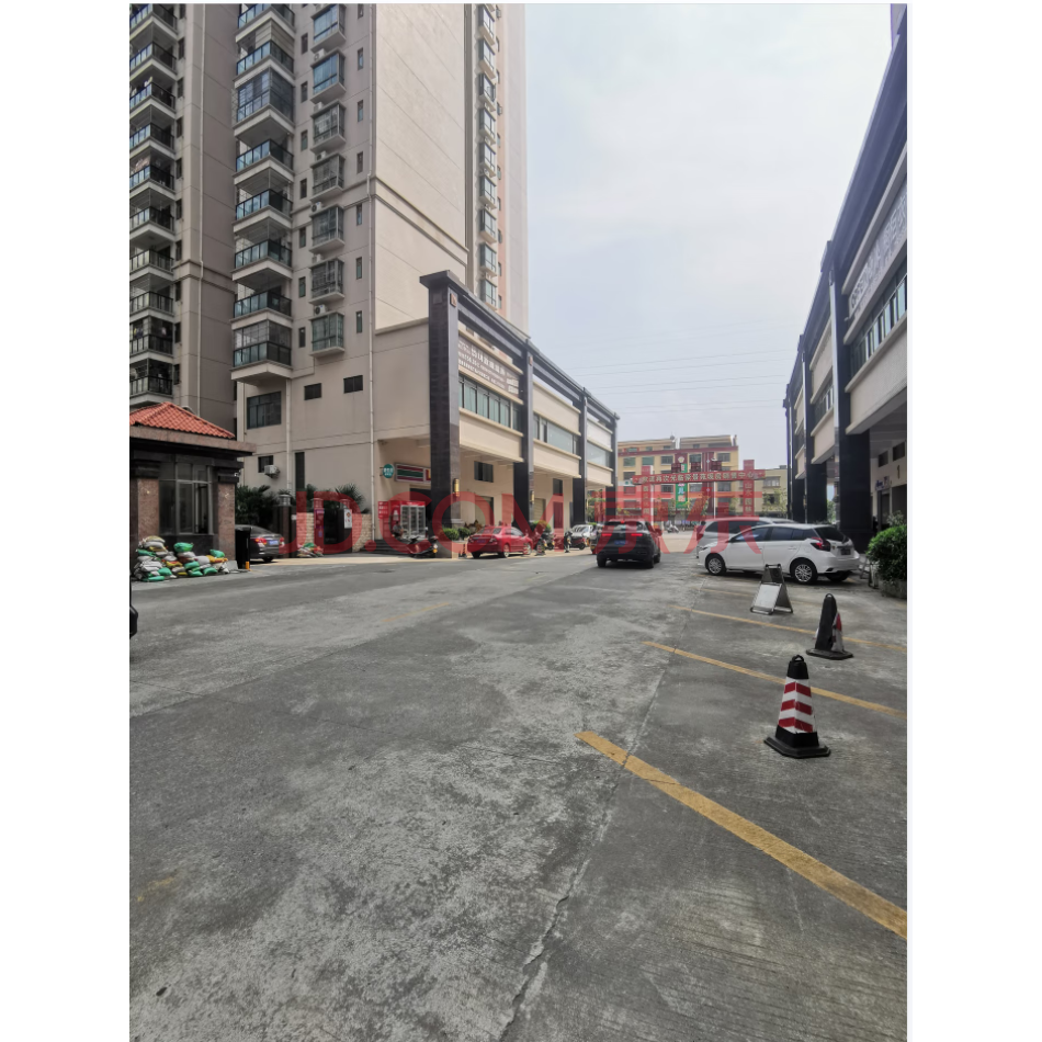 【第3次拍卖】豪景宛商住小区86套住宅、62套商业物业、792个小车位，合计共940项不动产