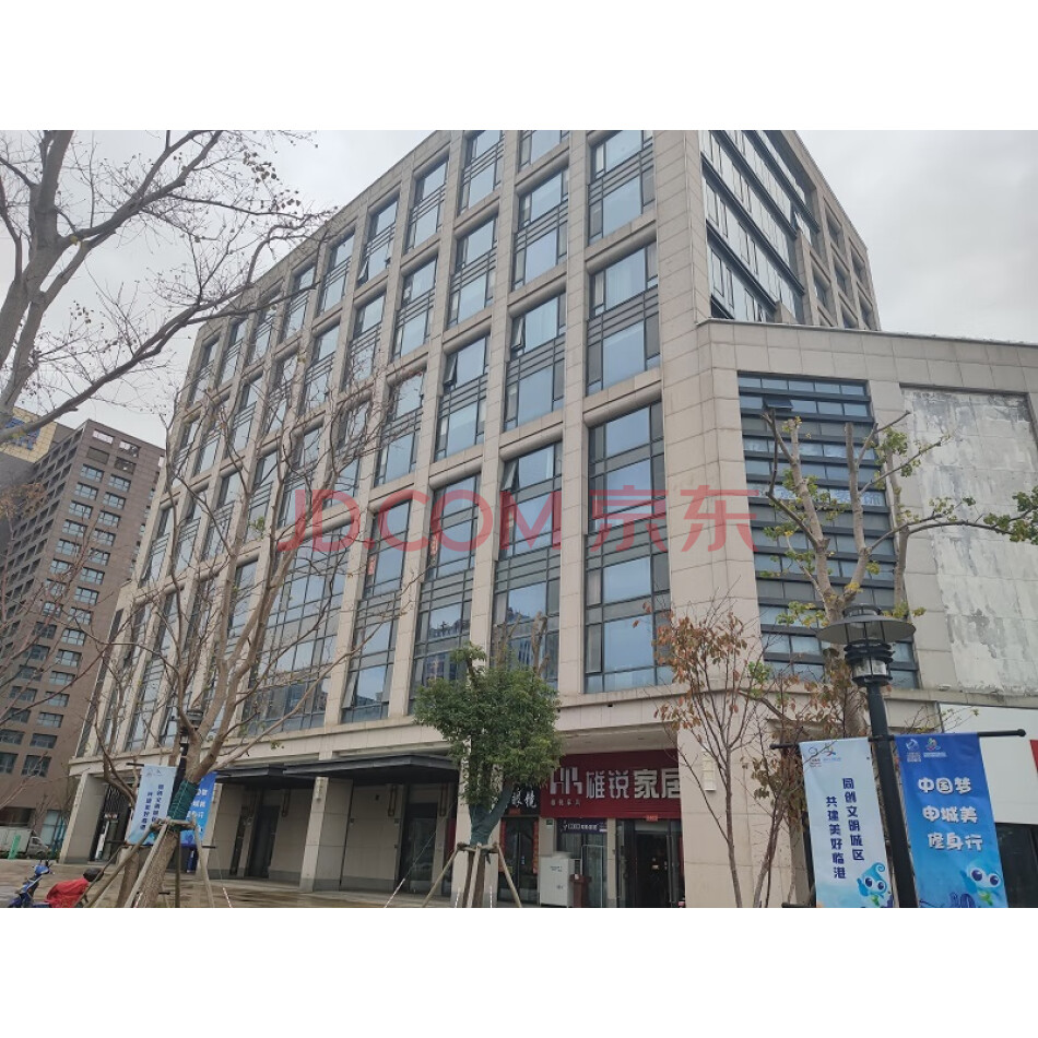 上海市浦东新区申港街道环湖西二路588号403室