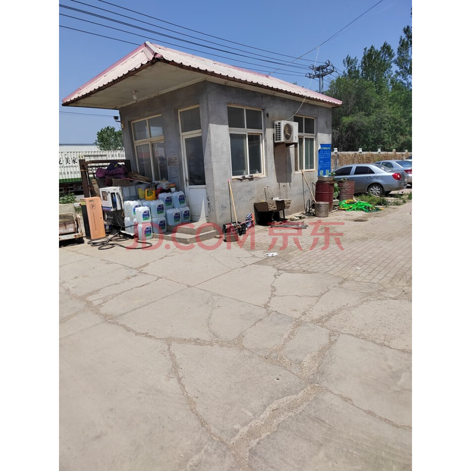 沧州市吴桥县桑园镇嵩山道东长江路南侧的土地使用权及房屋、地上建筑物及配套设施、路面硬化等