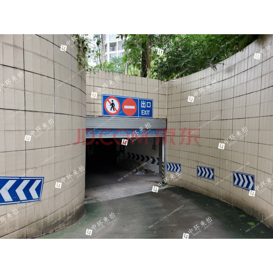 资阳市雁江区凤岭路世纪城桂花苑地下车库附车1幢附车1（F）-1-111号一处车位