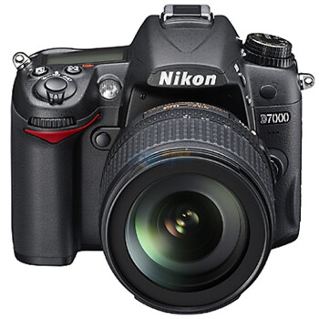Nikon 尼康 D7000 单反套机（含18-105镜头）
