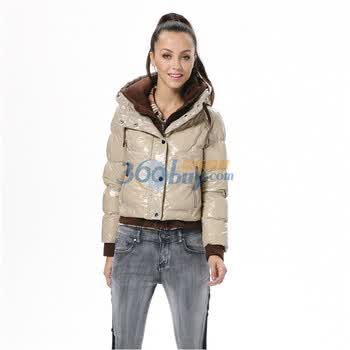 波司登 2011新款 羽绒服 女针织帽短面包 BR2206 米色 185/104A(XXXL)