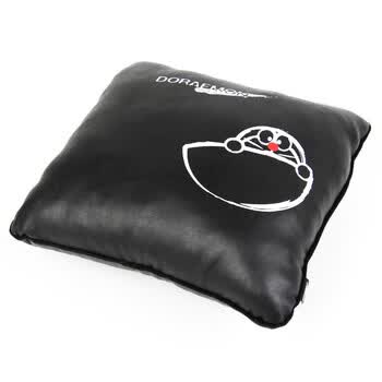 哆啦A梦/机器猫 水墨系列 方形抱枕 PU皮质靠枕 日本官方车饰正品 黑色