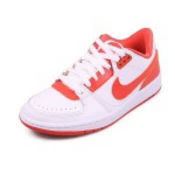 NIKE WMNS CURBANO 耐克板鞋 女鞋 407925-101 男款白色 36.5