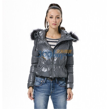 波司登 2011新款 羽绒服 女蕾丝亮面时尚休闲短款 BR2202 灰色 185/104A(XXXL)