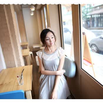 SOOBEST2012韩版新款夏季甜美镂空花边拼接圆领收腰女背心连衣裙986899 蓝色 均码