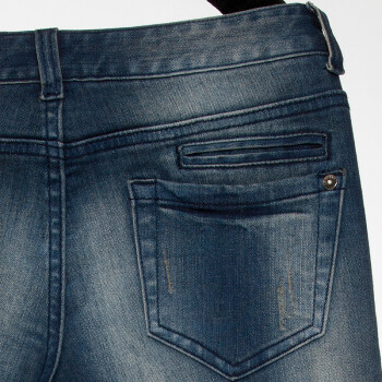 2013秋装 破洞浅蓝色牛仔裤,没有最破只有更破