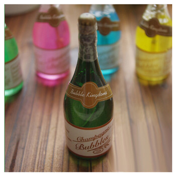 
                                        孩派（HihgParty） 生日用品 生日派对用品 6色迷你香槟泡泡水1瓶 绿色瓶透明液                