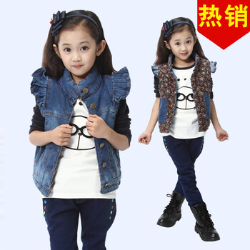 紫乐莎新款<em>童装</em>春<em>款</em>女童韩版两面穿牛仔<em>马甲</em>亲
