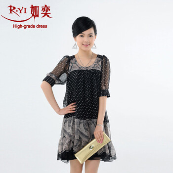 如奕正品 2012新夏瑞丽淑女碎花雪纺连衣裙 黑色 S