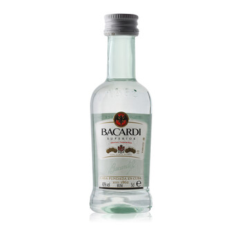 百加得超级朗姆酒迷你酒版 50ml