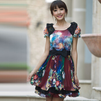 妮蕾迪 2012夏新款优雅甜美亮钻蝴蝶结装饰印花百褶连衣裙1808 紫色 XXL
