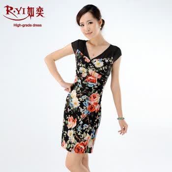 如奕正品 2012夏 V领印花修身碎花连衣裙 红色 L