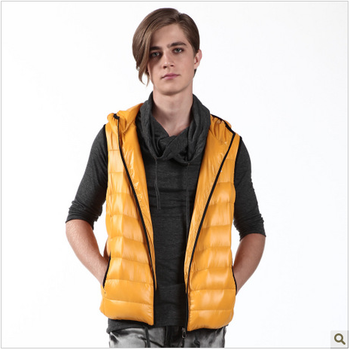 波司登 羽绒服 男 时尚轻薄马甲 SR2139 387(皓黄) 190/104A(XXL)