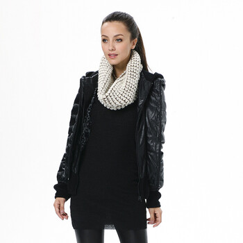 波司登 羽绒服 女针织帽时尚款 BR2238 56(黑色) 185/104A(XXXL)