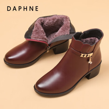 鞋靴>时尚女鞋>女靴>达芙妮(daphne)>达芙妮(daphne)冬季短靴子中年