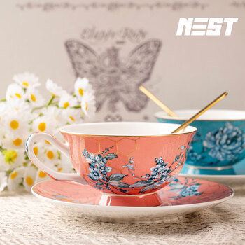 巢里咖啡杯套装轻奢骨瓷新婚情侣对杯礼盒装早餐下午茶杯碟家居馆粉蓝