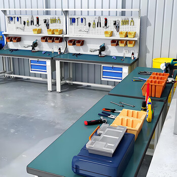 秦筑防静电工作台实验桌工厂重型钳工装配台检验桌 1.8米平三抽双挂板