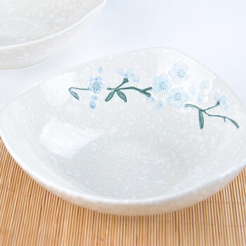
                                        樱之歌 纯手绘雪花釉日式素瓷三角盘（2只）                