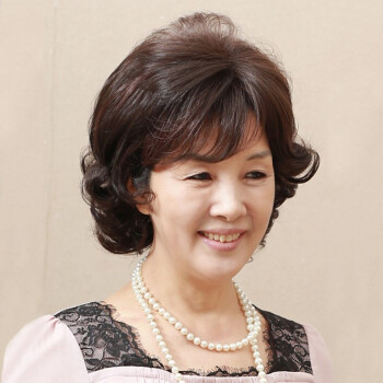 小苏妞假发 仿真人发短发女士中老年假发女老人短直发妈妈头套 假发