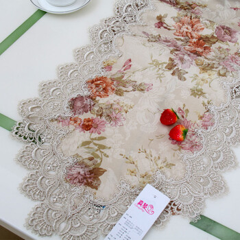 
                                        真琴 餐桌布欧式桌旗茶几布 花前月下 40*250cm桌旗                