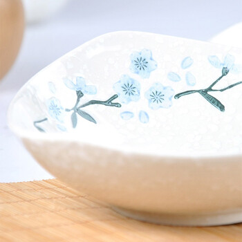 
                                        樱之歌 纯手绘雪花釉日式素瓷三角盘（2只）                
