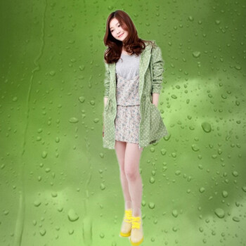
                                        
                                                            时尚雨衣女士雨衣 雨披户外 轻薄款防护服成人骑行雨具 韩国款绿色波点 均码                