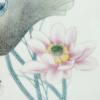 
                                                            欢畅现代中式客厅装饰画挂画摆件景德镇陶瓷连年有余瓷板画                