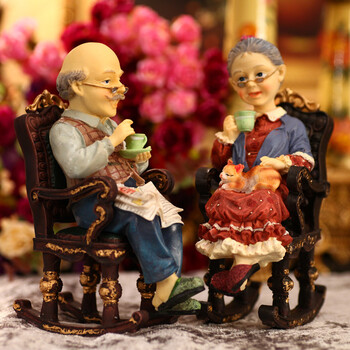 佰芮仕正品 结婚礼物礼品 温馨摇椅老头老太两件套 时尚创意家居客厅卧室摆件 特价