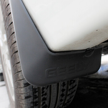 十堰润东获得可调式货车挡泥板支架专利可以对挡泥板的宽度进行改变