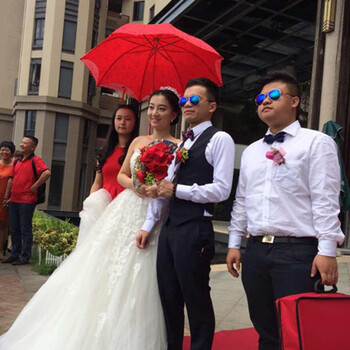 
                                        天堂伞婚庆伞结婚红伞亮片绣花纱喜庆伞新娘婚礼伞长柄伞红色伞蕾丝边 红色                