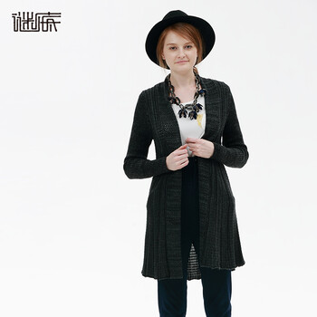 <em>谜底</em>2014<em>秋装</em>新品特供款正品显瘦<em>毛衣</em>外套女