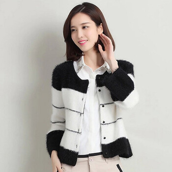 2014秋冬新版韩版喇叭袖修身条纹<em>马海毛</em>短款