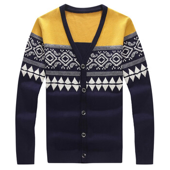 战地吉普2014秋季民族风圆领<em>毛衣开衫</em>加大加