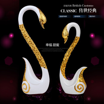 
                                        凡想 家居饰品摆件客厅摆设艺术品创意家居玄关摆饰送朋友结婚礼物情侣天鹅摆件 大号白+金长脖子天鹅一对                