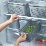家の物语（KATEI STORY）冰箱收纳盒食品级保鲜盒密封盒蔬菜水果双开门冷冻冰柜储物盒 灰色(内置沥水篮） 单件装 6L