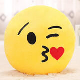 公仔毛绒玩具emoji搞怪女生可爱表情包生日礼物男女孩 飞吻 小号18cm