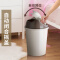 佳帮手 垃圾桶家用欧式卫生间厨房客厅小号垃圾筒带盖大号创意纸篓 小号6.2L(米黄色)