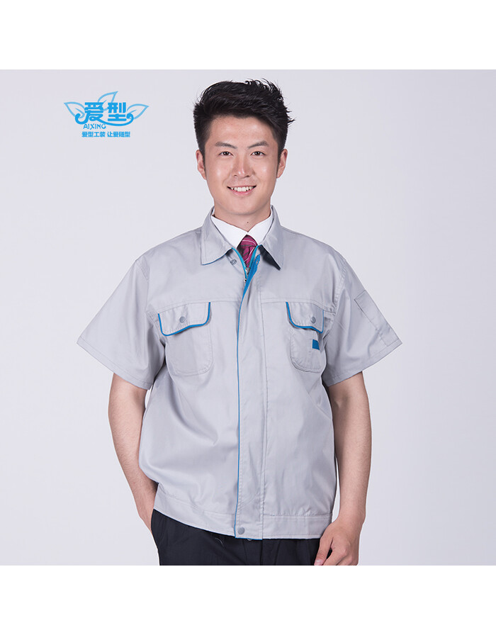 轮胎店职工穿戴工作服扎车胎 监控录下全过程(图)